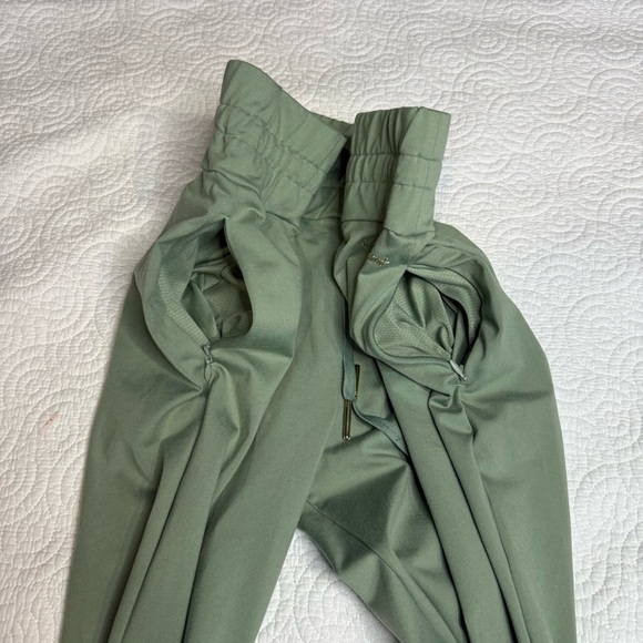 Gymshark Mint Green Leggings collaboration with Whitney Simmons - Picture 14 of 14